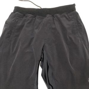NEW Greyson Fulton Short M Color Shepard List Price $95.00
